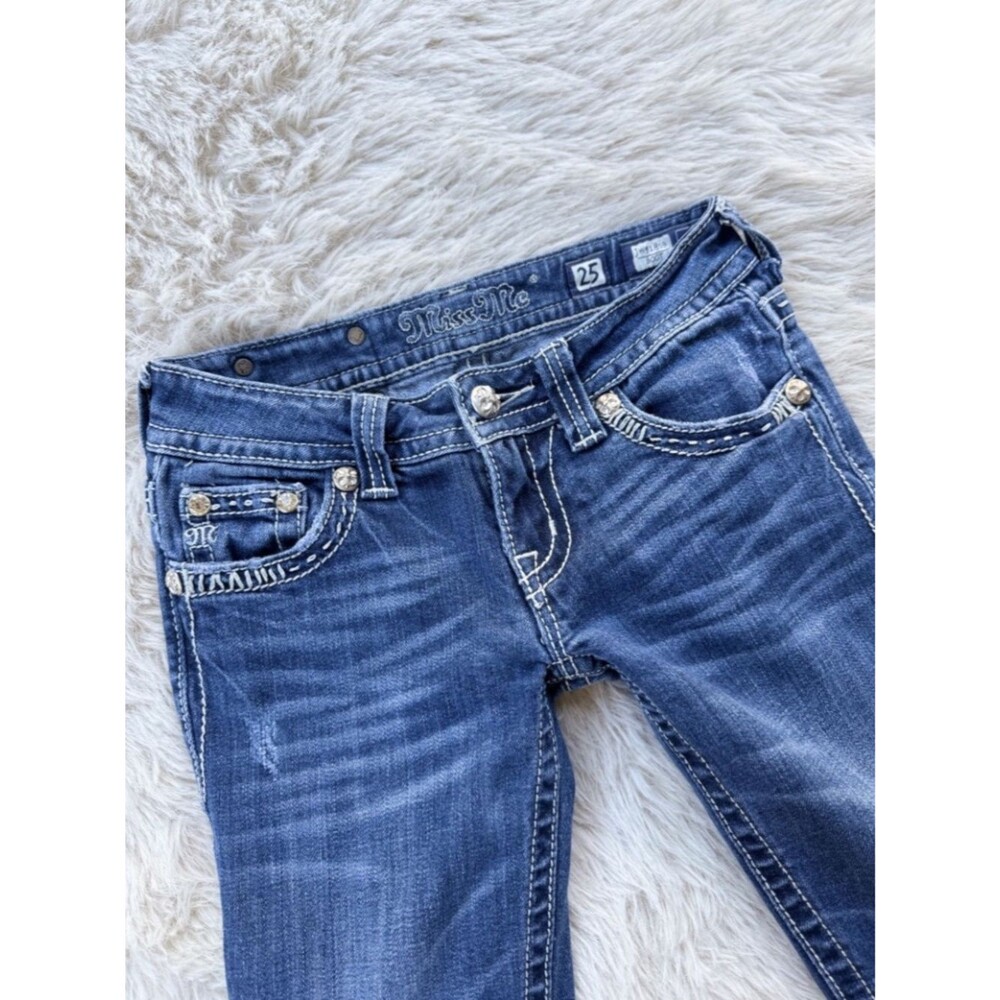 Y2K Miss Me Women's size 25-00 Super Low Rise Bootcut Denim Jean Pants